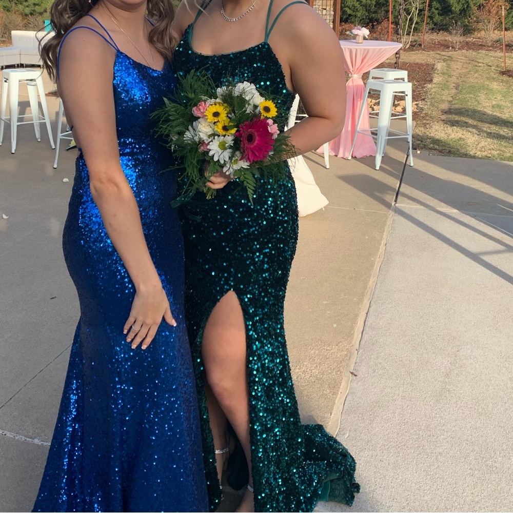 Emerald prom dress